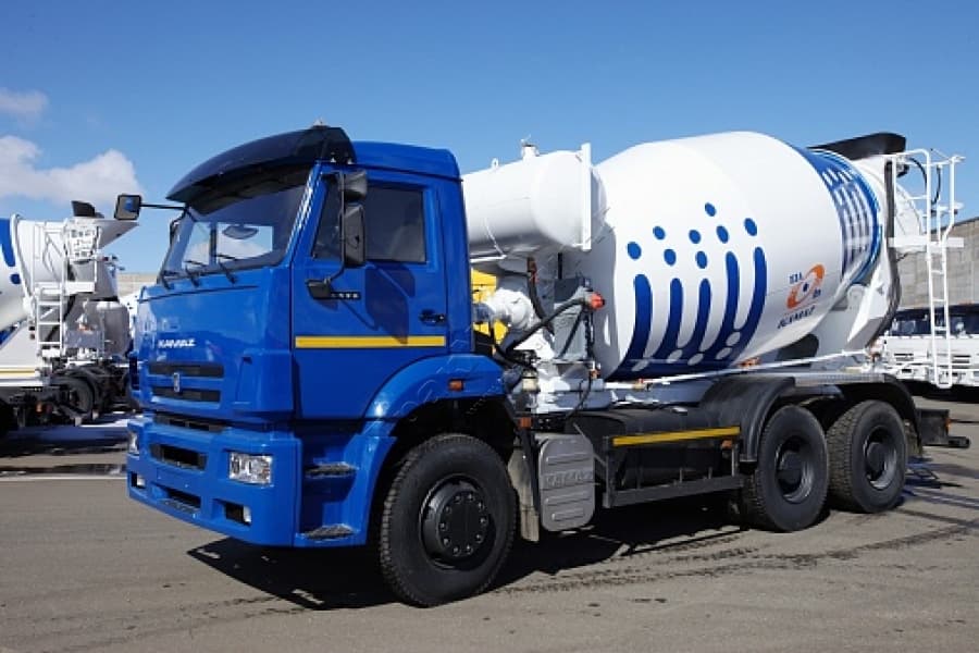Автобетоносмеситель KAMAZ 9 м3